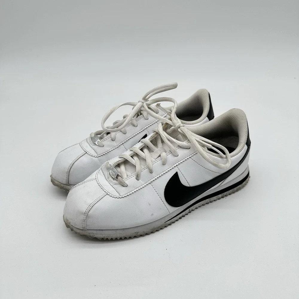 Nike Cortez Sneakers Youth Size 6.5 White Black Streetwear Wedding Nostalgia